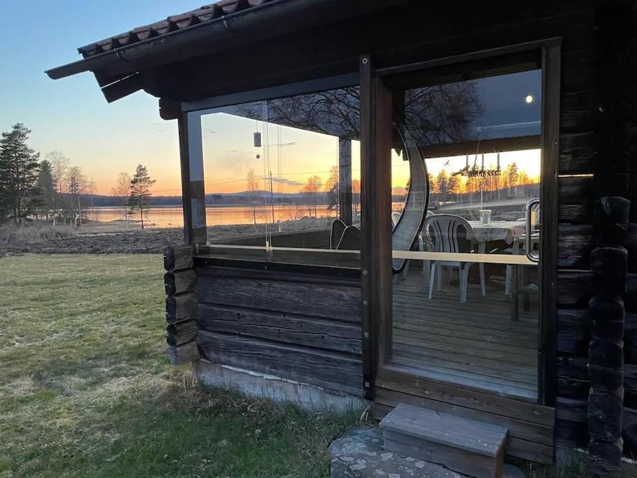לקסנד Lake Lodge Roennaes מראה חיצוני תמונה
